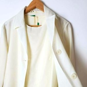 Benetton 2 Pieces Off-White Dress Suit 😍